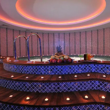Gold City Premium Private Pool With Free Aqua Park *