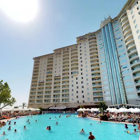 Gold City Premium Private Pool With Free Aqua Park Apartmán Alanya